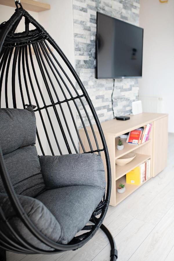 Cozy Modern Apartment In The Old Town - Hlavna Street Кошице Екстер'єр фото
