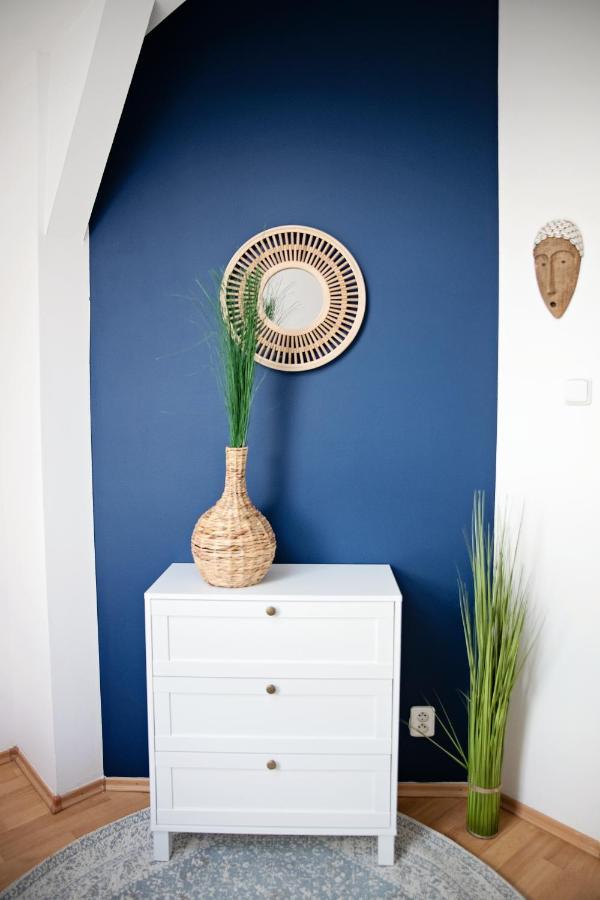 Cozy Modern Apartment In The Old Town - Hlavna Street Кошице Екстер'єр фото